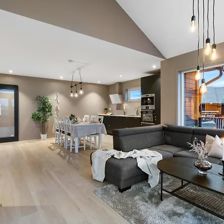 Luxurious Outside Bergen With Jacuzzi Villa
