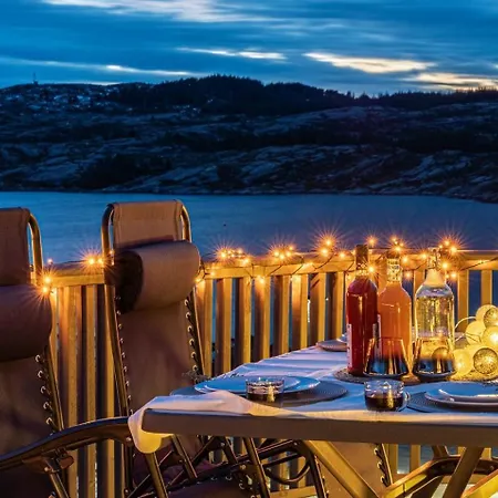 Villa Luxurious Outside Bergen With Jacuzzi Forland