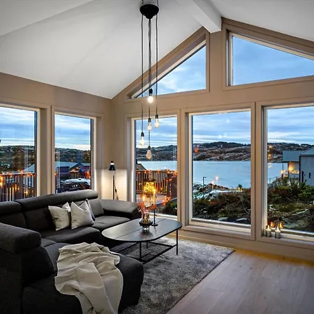 Luxurious Outside Bergen With Jacuzzi *