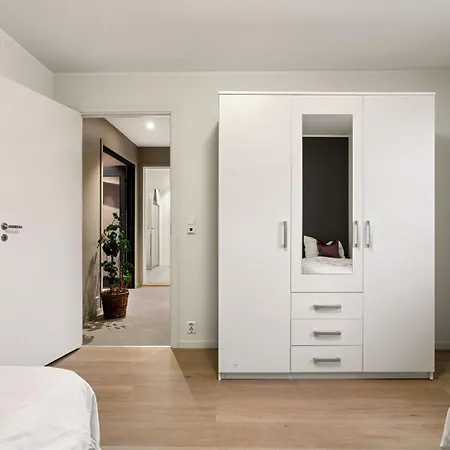 Luxurious Outside Bergen With Jacuzzi Villa