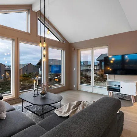Luxurious Outside Bergen With Jacuzzi Villa