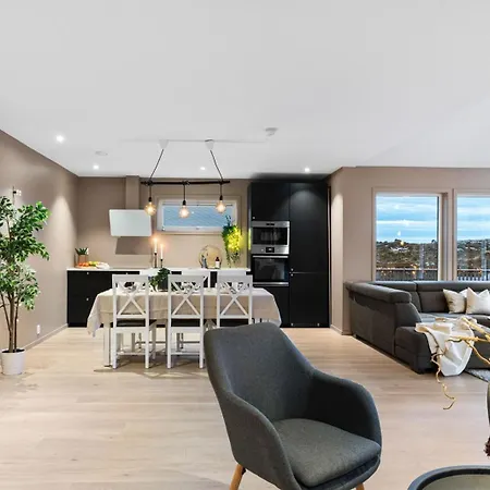Luxurious Outside Bergen With Jacuzzi * Forland
